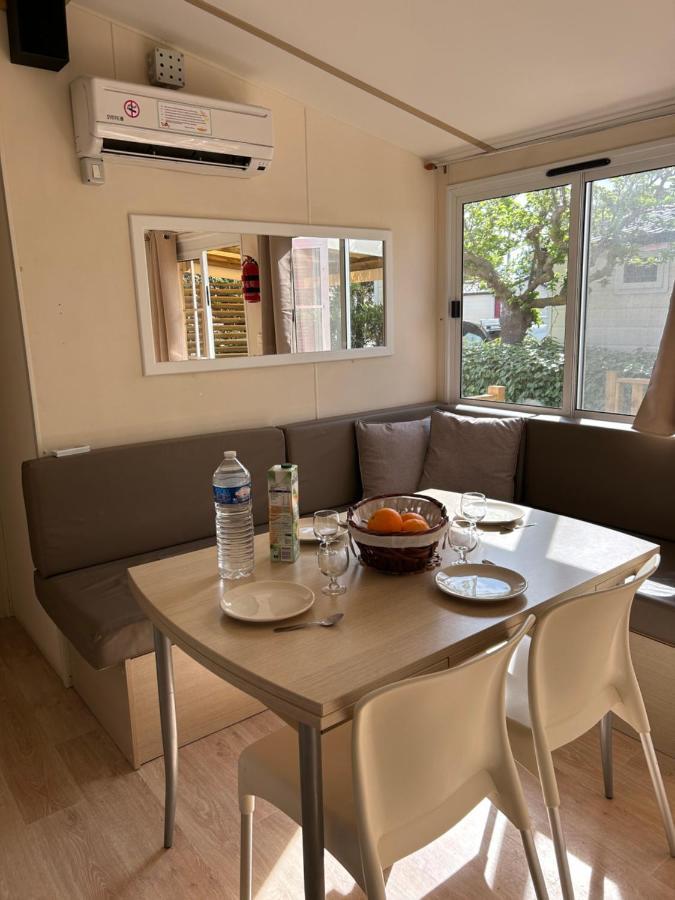 Les Mobil Homes De Naka, Une Entree Gratuite Pour La Reserve Africaine Port-la-Nouvelle Eksteriør billede