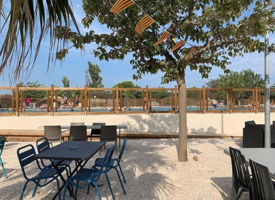 Les Mobil Homes De Naka, Une Entree Gratuite Adulte Pour La Reserve Africaine De Sigean Port-la-Nouvelle Eksteriør billede